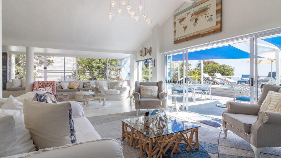 4 Bedroom Property for Sale in Grotto Bay Western Cape